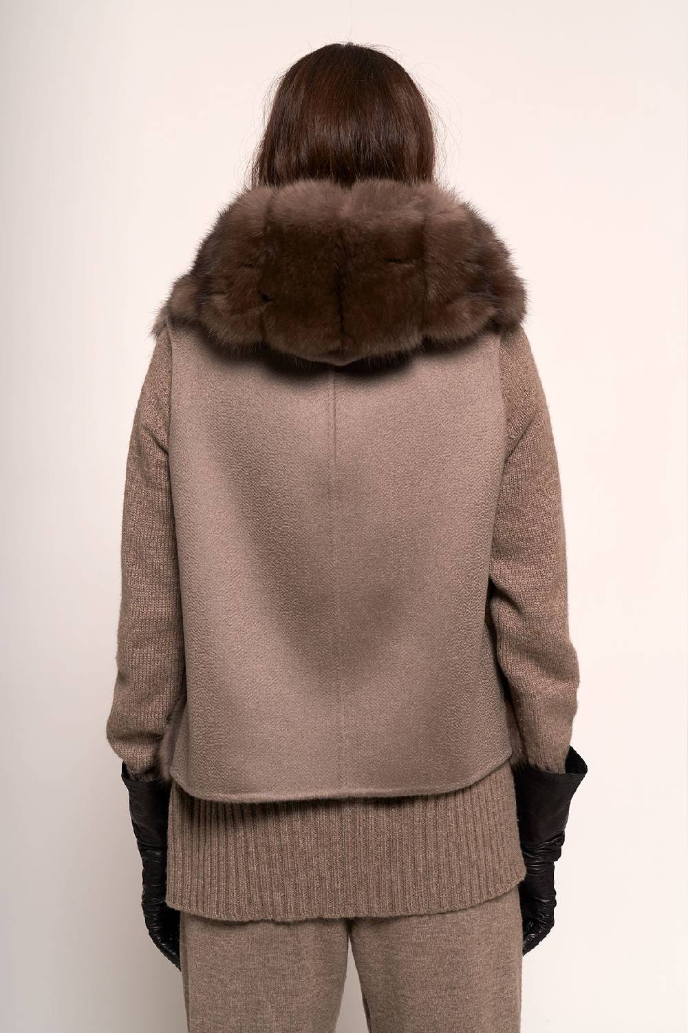 Manzoni 24 Gilet zibellino con cashmere In Vendita