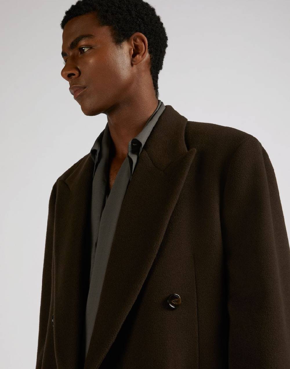 ﻿Lardini Cappotto doppiopetto marrone in lana a 6 bottoni 2025