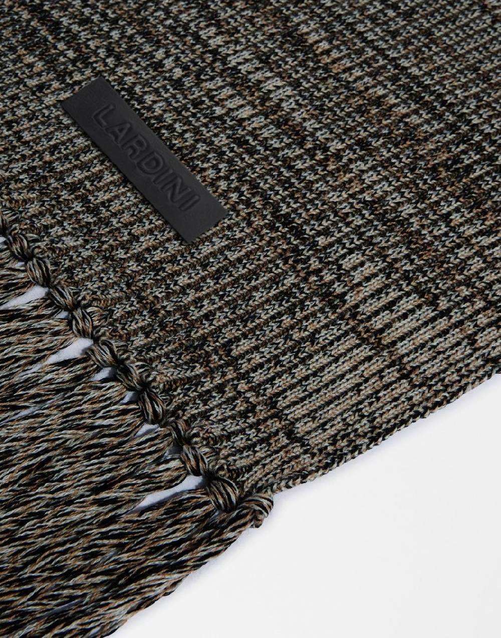 Lardini Sciarpa in lana merino a coste con peneri Novità