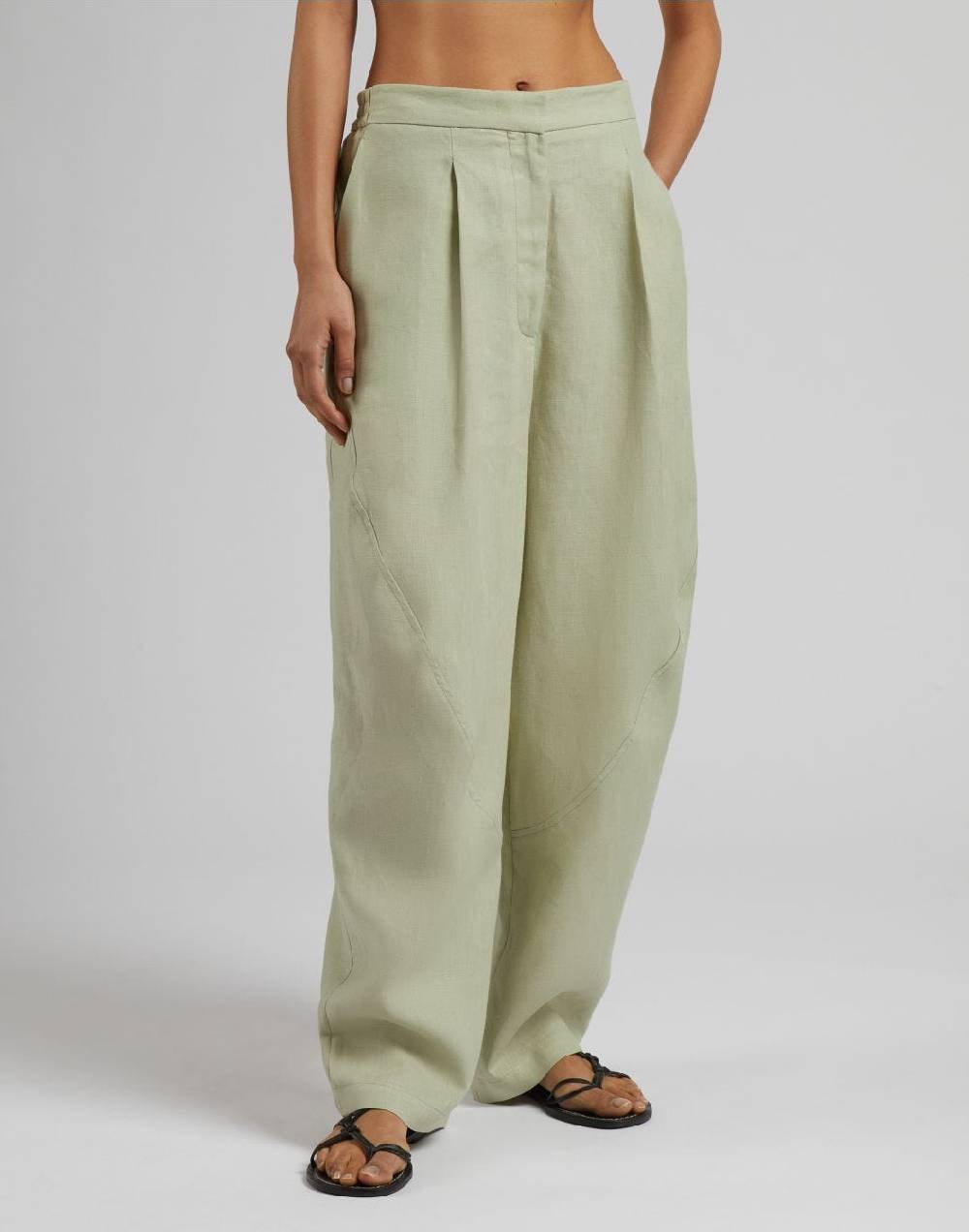 Lardini Pantalone ampio a vita bassa in tela di lino verde Qualità