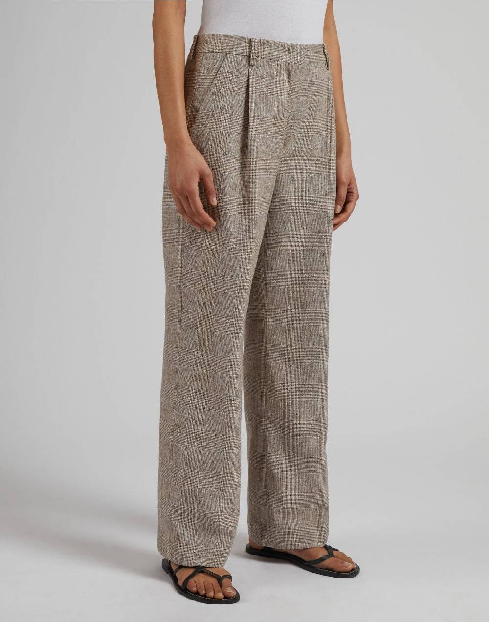 Lardini Pantalone in lino marrone con disegno galles Presa