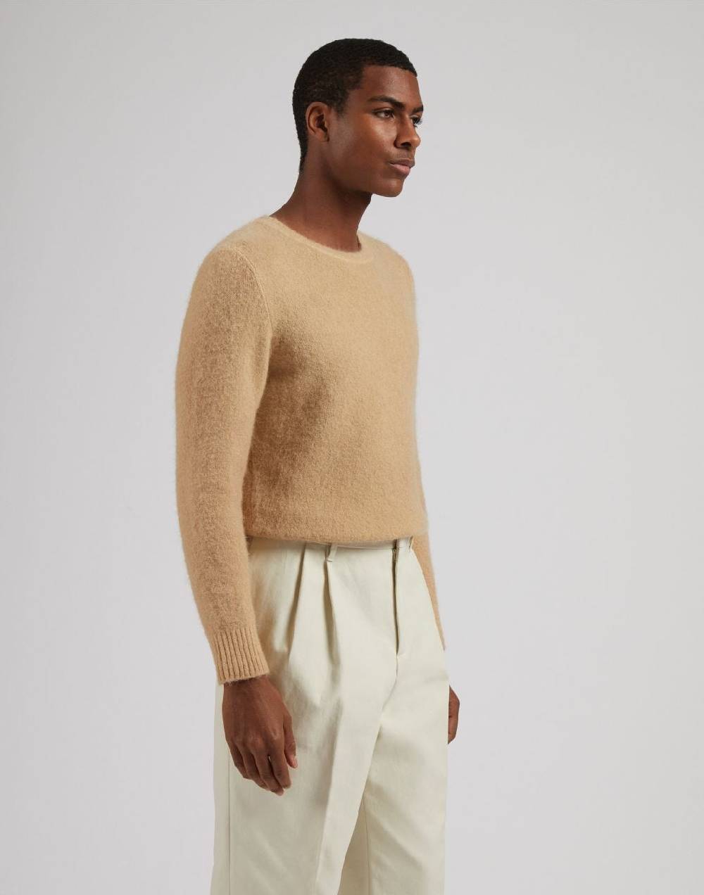 Lardini Maglia girocollo beige a maglia rasata Offerte