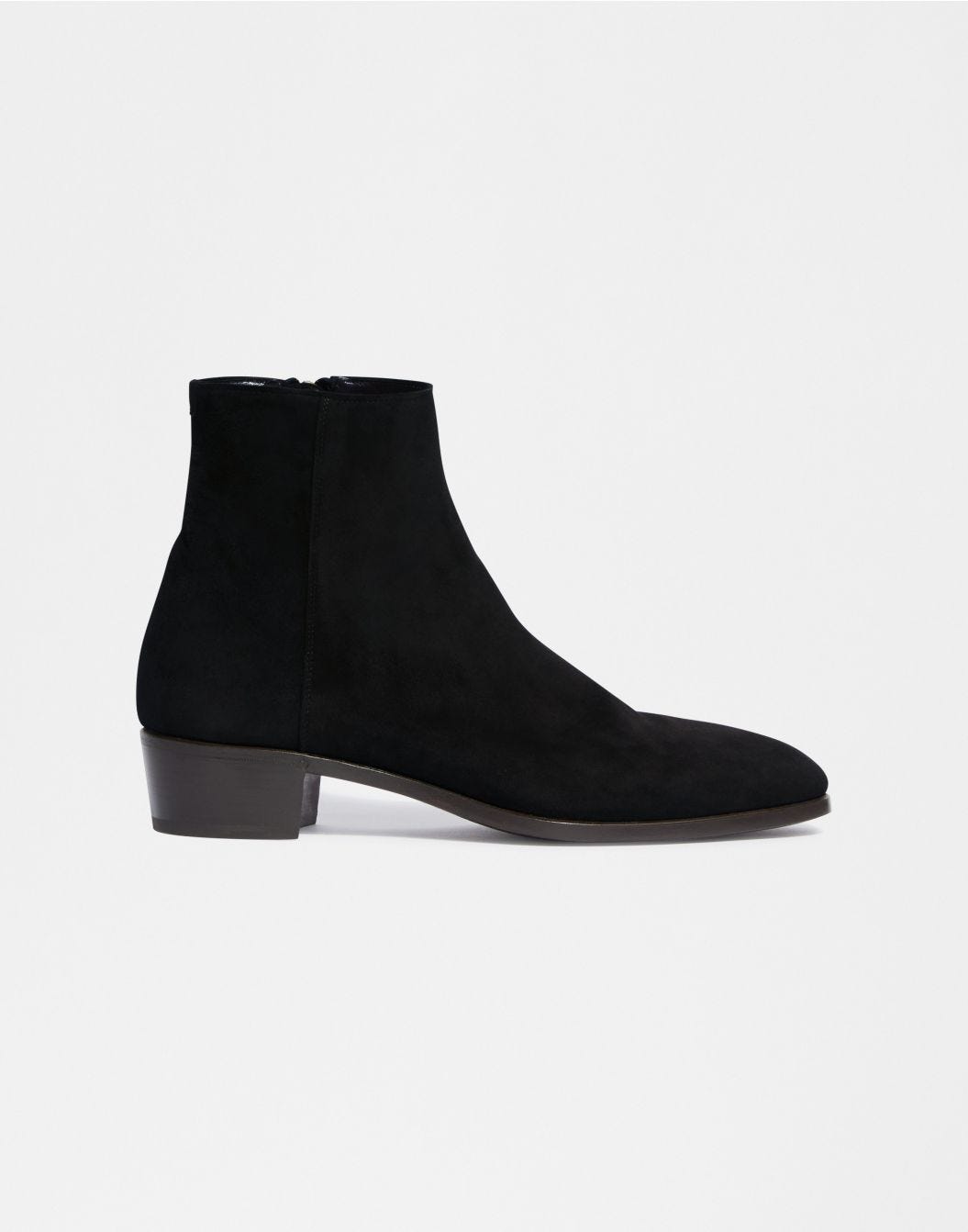 Lardini Stivaletto nero in pelle di ovino scamosciata Moda
