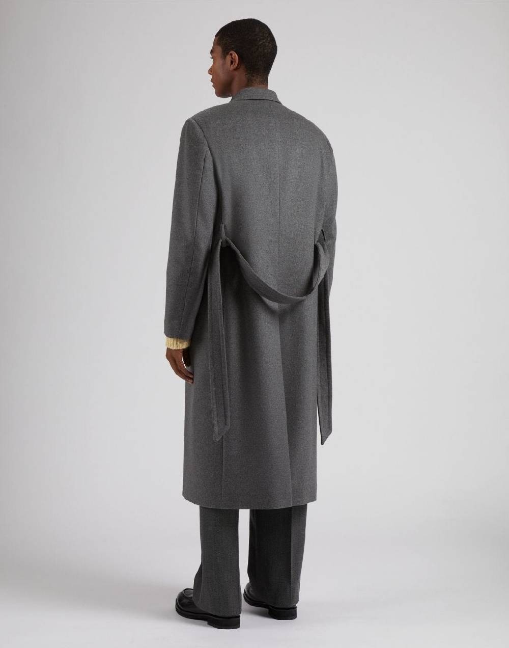 Lardini Cappotto doppiopetto grigio in puro cashmere riciclato Qualità Garantita