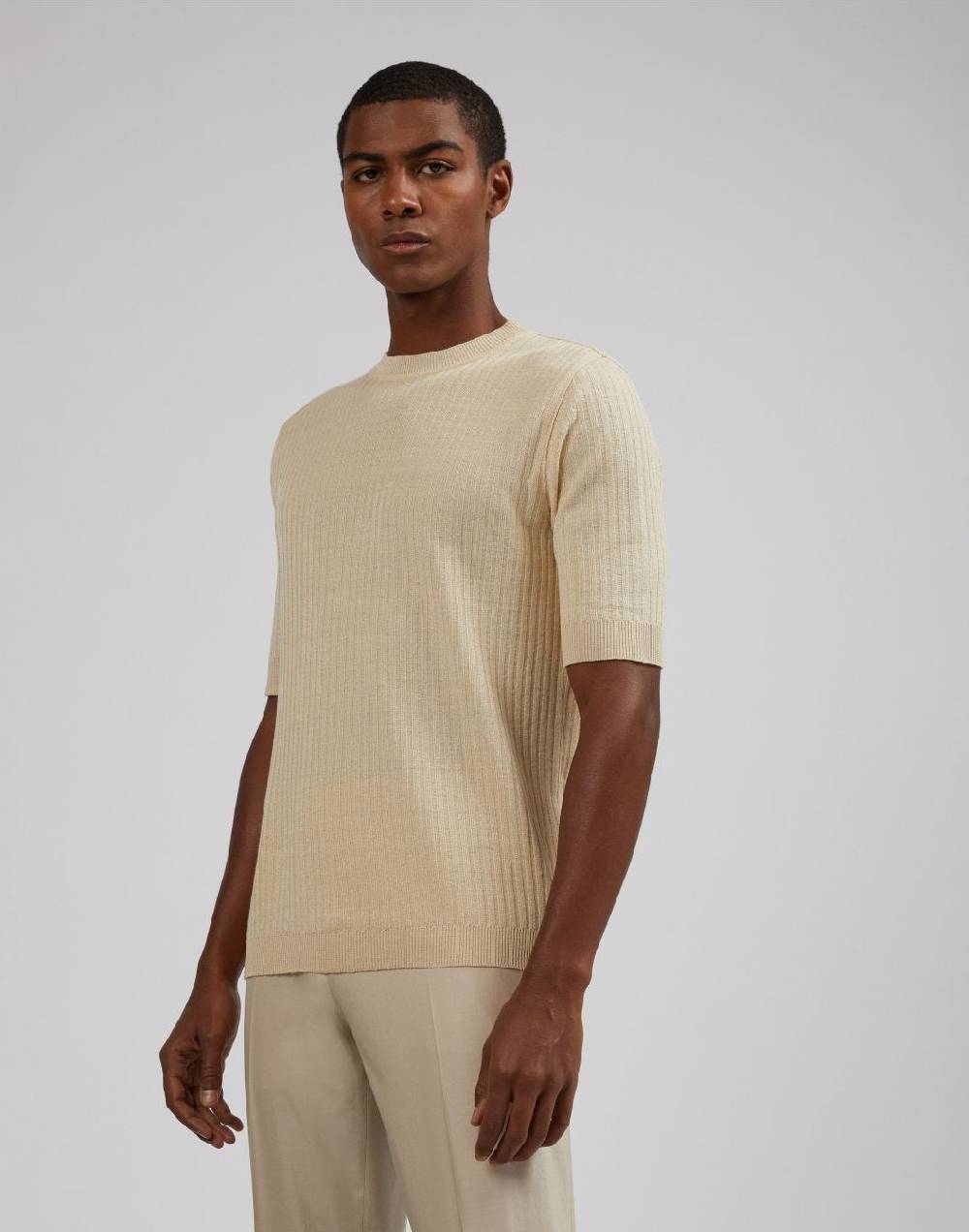 Lardini T-shirt panna in lino e cotone con lavorazione a coste Promozione Limitata