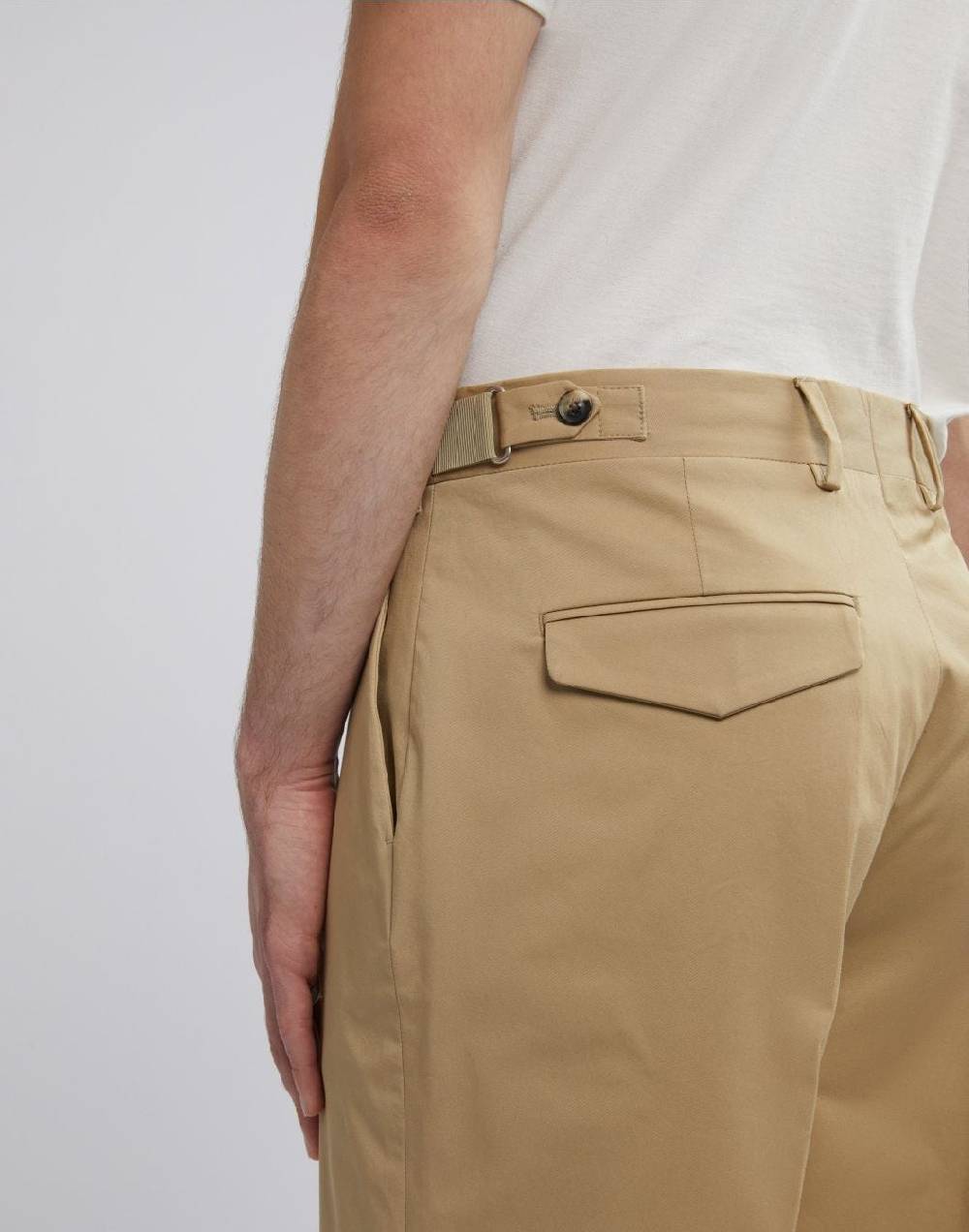 Lardini Pantalone nocciola senza pinces in drill di cotone stretch Fino Al -60%