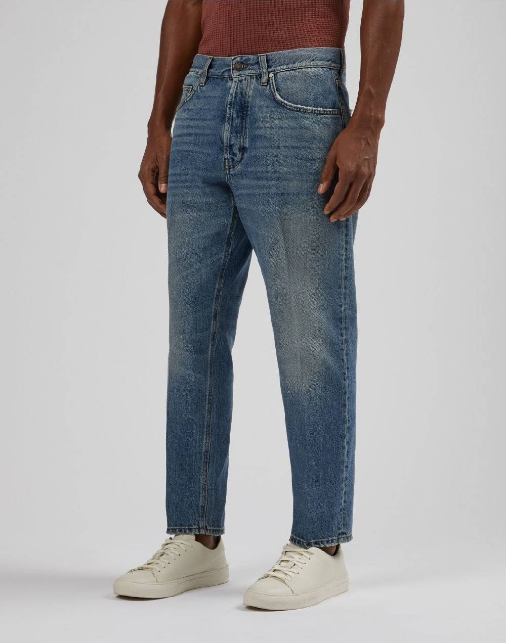 Lardini Jeans carrot in denim di cotone Novità