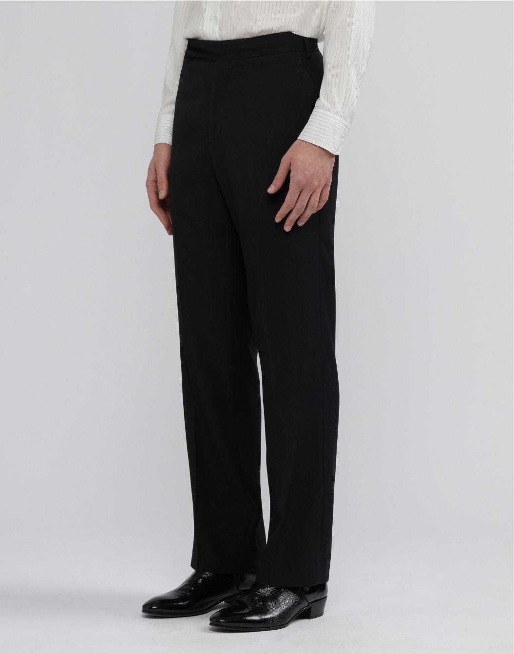 Lardini Pantalone nero attitude in viscosa di lana e seta Saldi Di Fabbrica