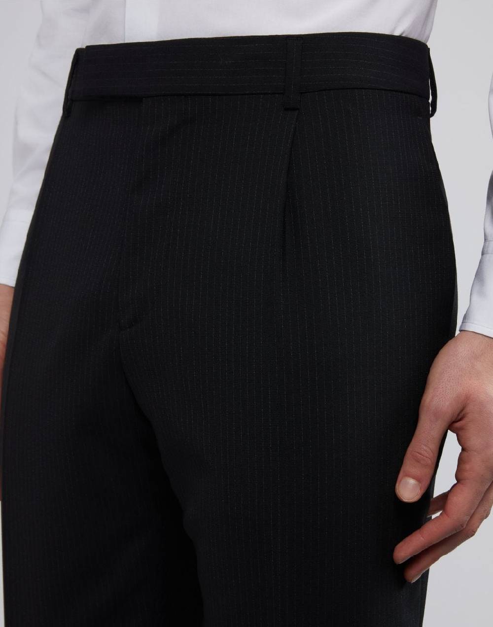 Lardini Pantalone nero con gessatura a contrasto Vendite Flash