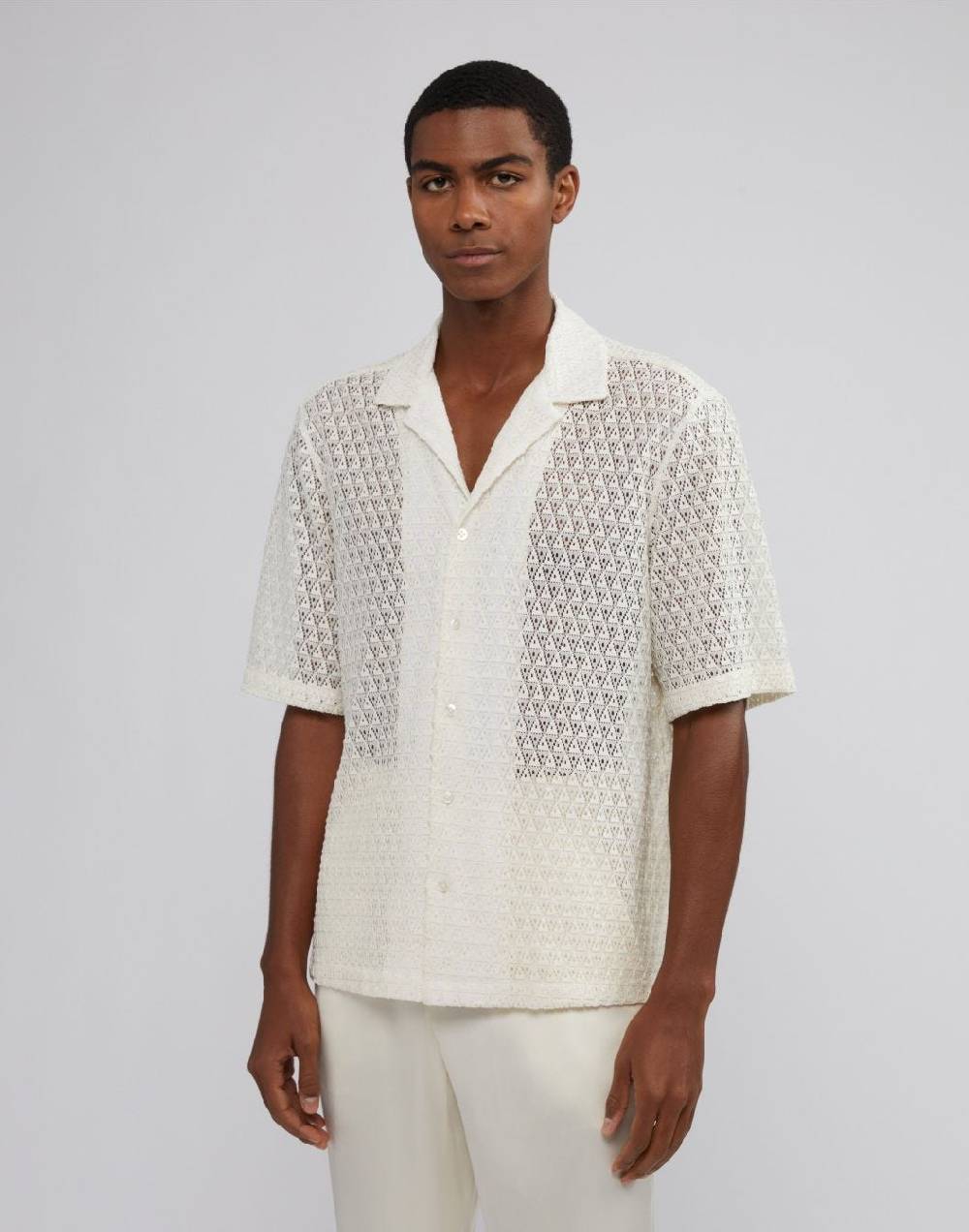 Lardini Camicia bianca in macramè con disegno geometrico 2025