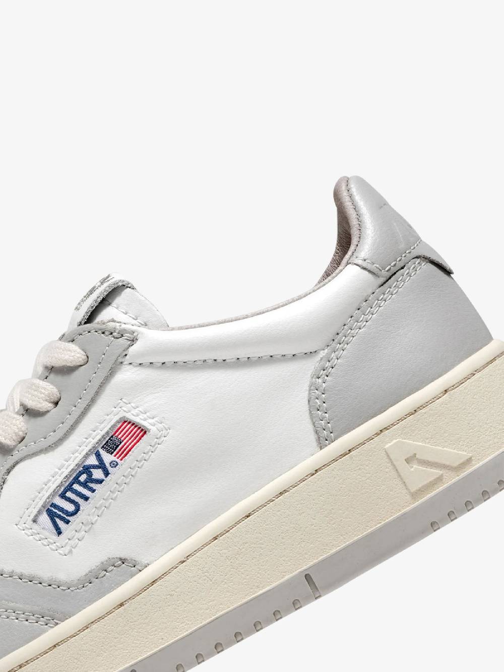 AUTRY Sneakers Medalist Low AULM uomo pelle bianco Moda