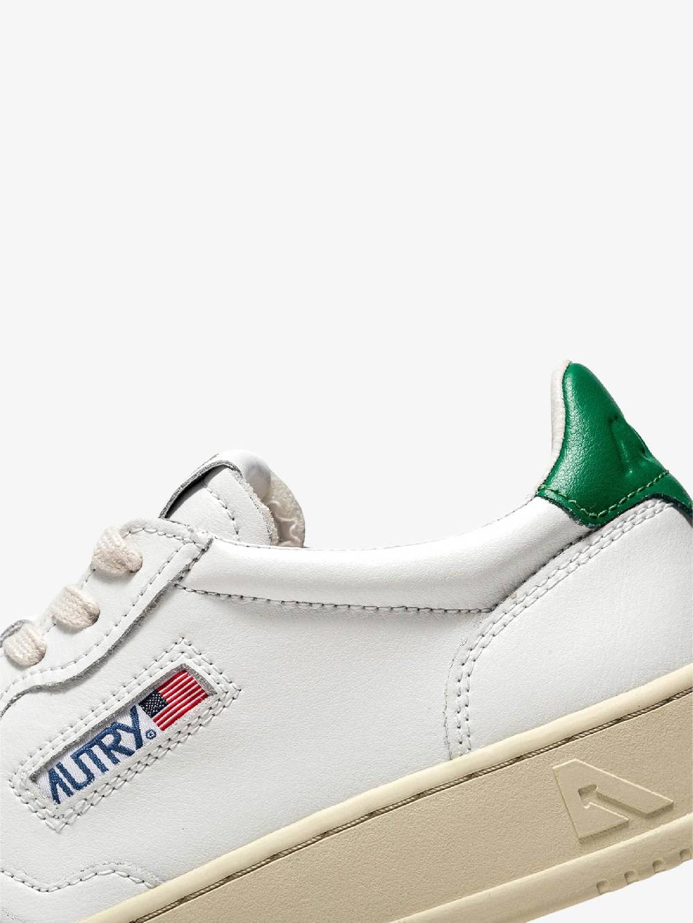 AUTRY Sneakers Medalist Low AULW donna pelle bianco In Saldo