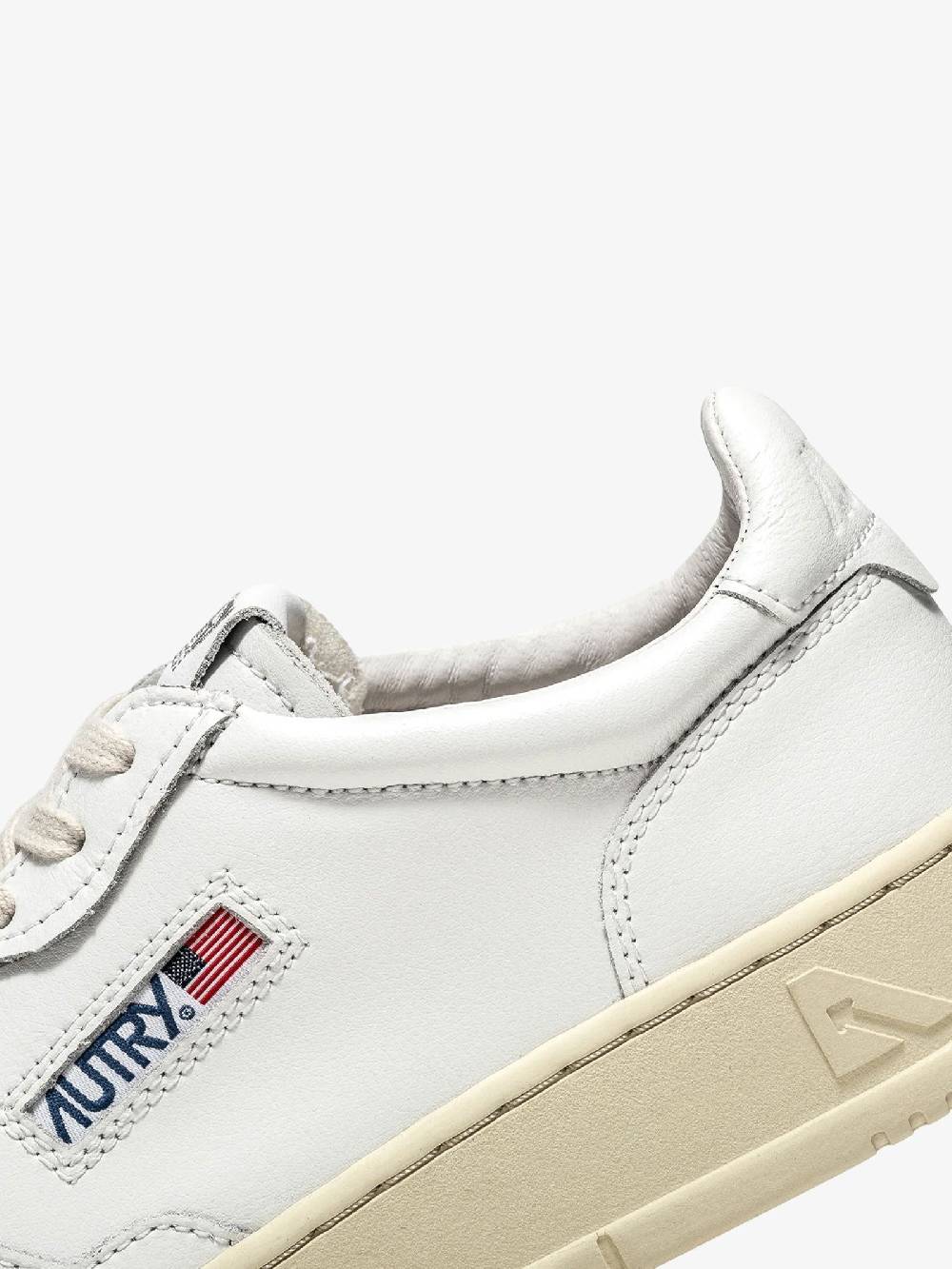 AUTRY Sneakers Medalist Low AULW donna pelle bianco Vendita