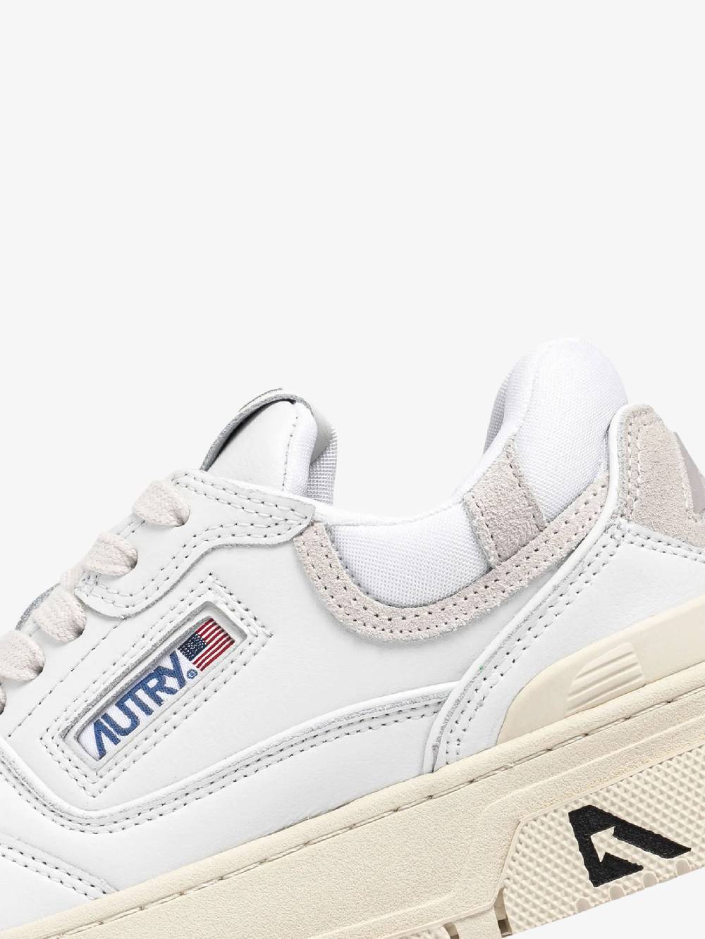AUTRY Sneakers CLC ROLM donna pelle bianco Sottocosto