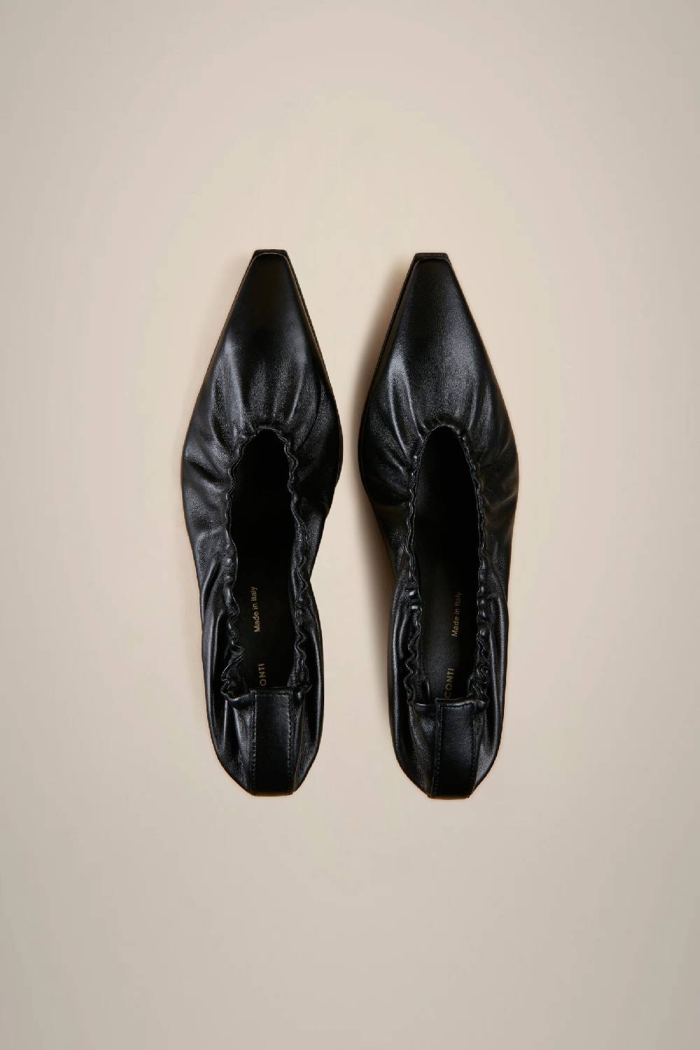 Liviana Conti PUMPS ARRICCIATURA W4AA4WC06Y69-0.36 Comprane uno, ottenene uno gratis
