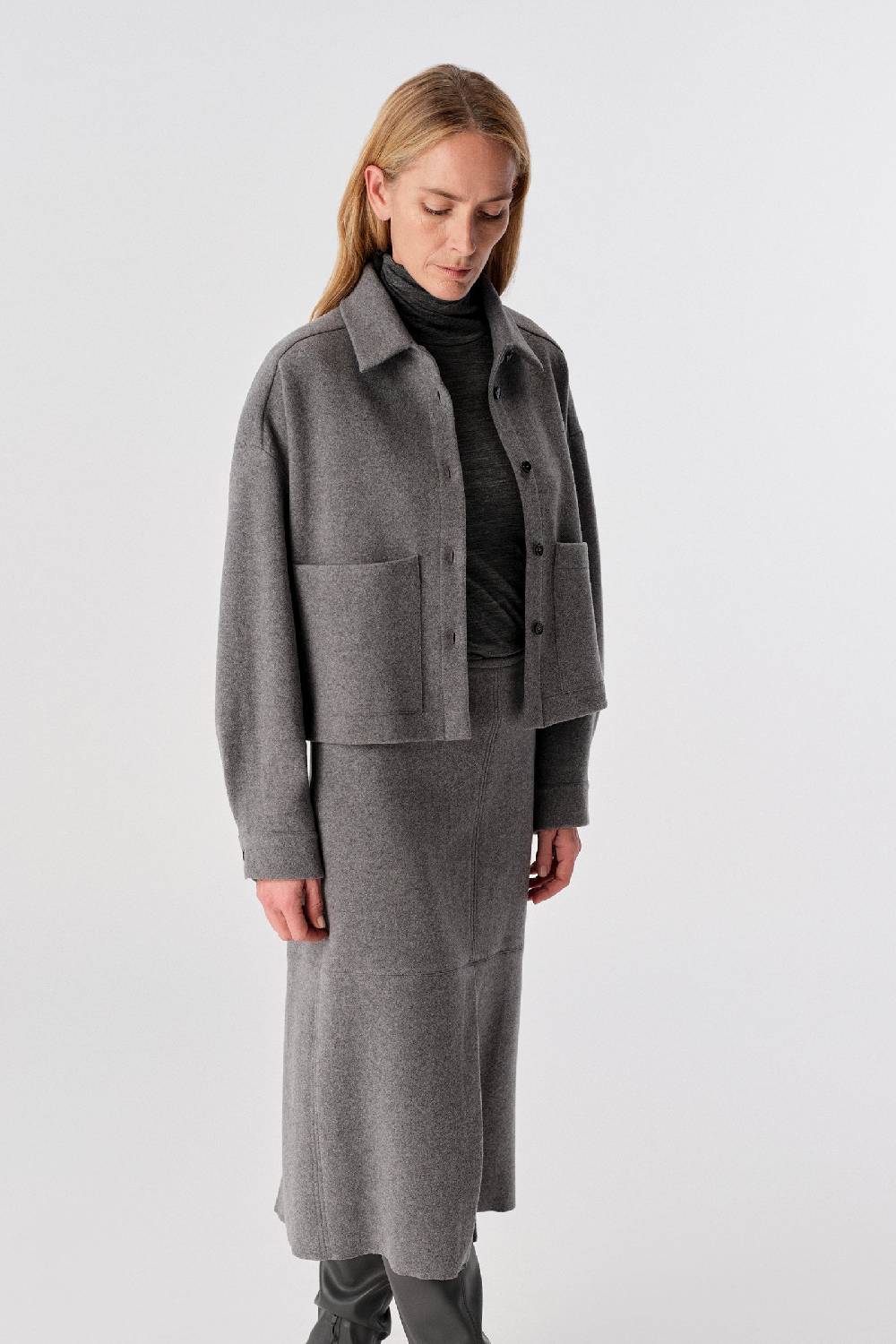 Liviana Conti GIACCA CROP CON COLLETTO W4LL4WL52Y13-0.38 Presa