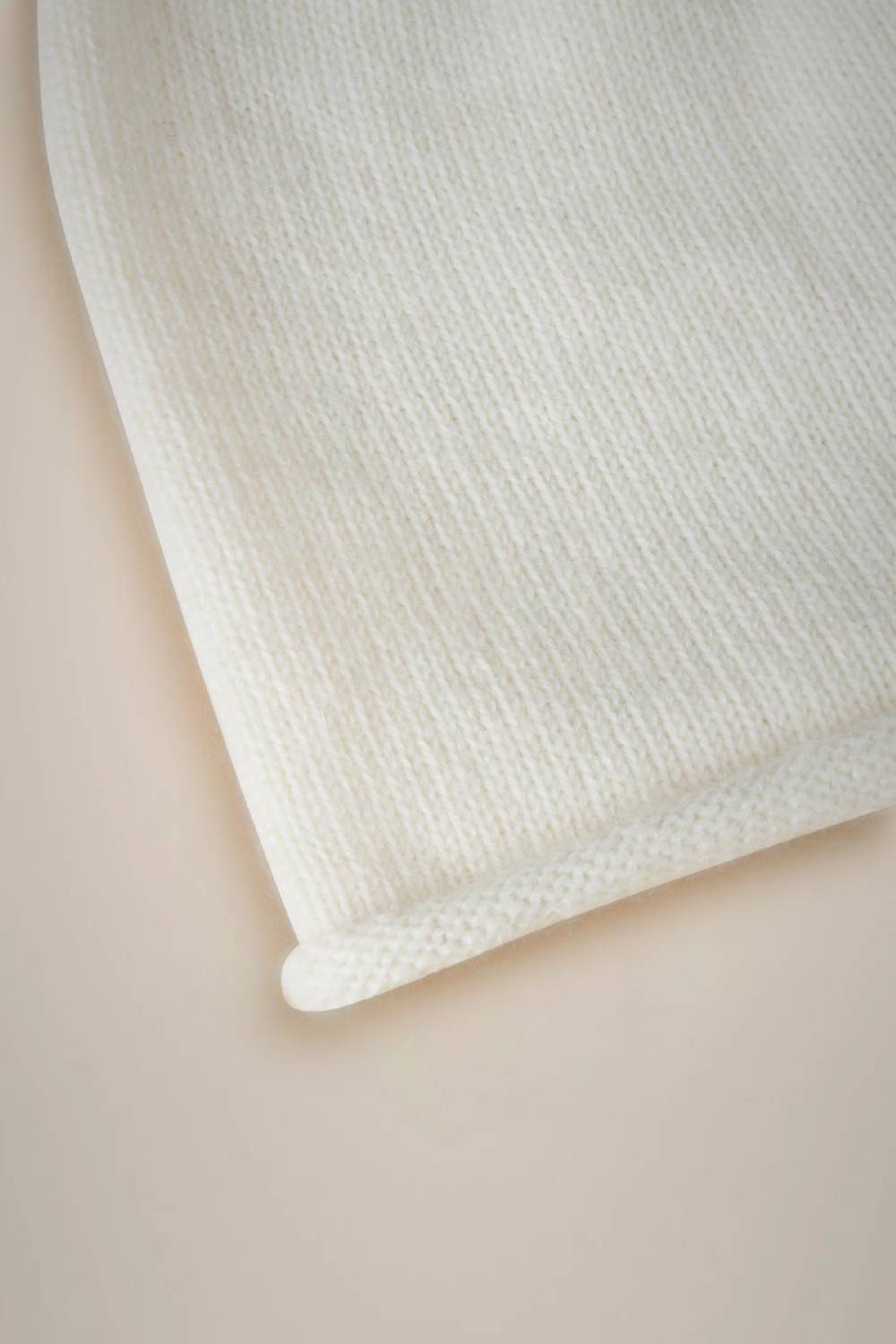 Liviana Conti BERRETTO CASHMERE RICICLATO W4FF4WC86A08-1.NR Offerta San Valentino