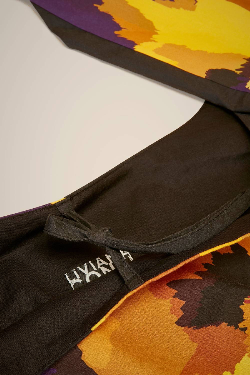 Liviana Conti BORSA TELA STAMPATA S4AA4SA90FIOR6.NR Offerta speciale della fabbrica