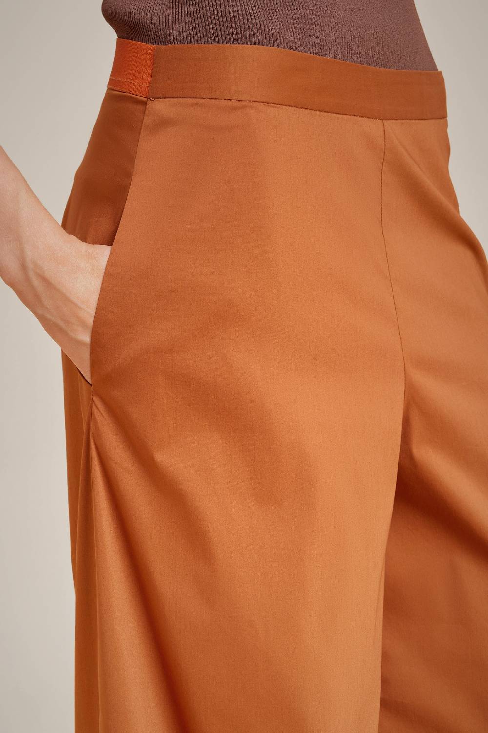Liviana Conti PANTALONE S4LL4SK79T66-0.38 Fino Al -60%