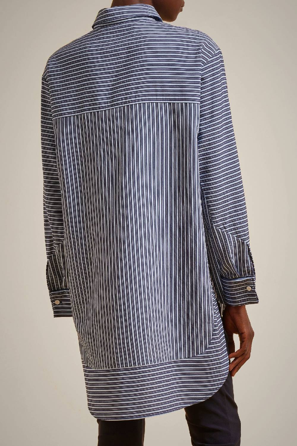 Liviana Conti CAMICIA OVER S4FF4SN05RIG99.42 Sostegno trimestrale
