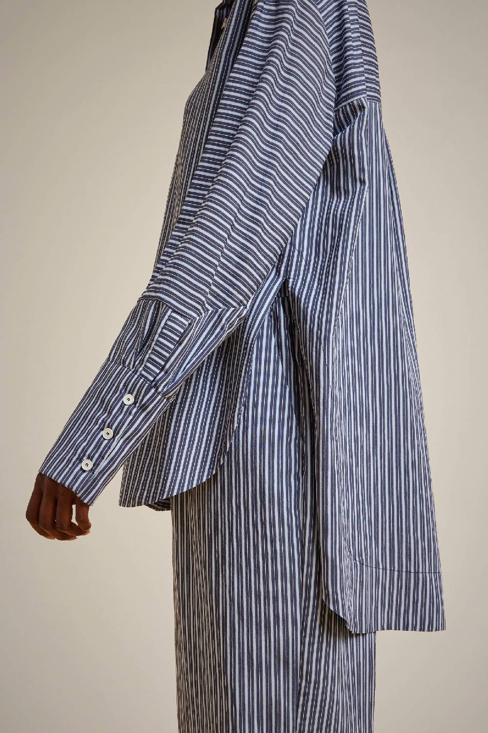 Liviana Conti CAMICIA SLIM S4FF4SN07RIG99.42 Fino al 55% di sconto