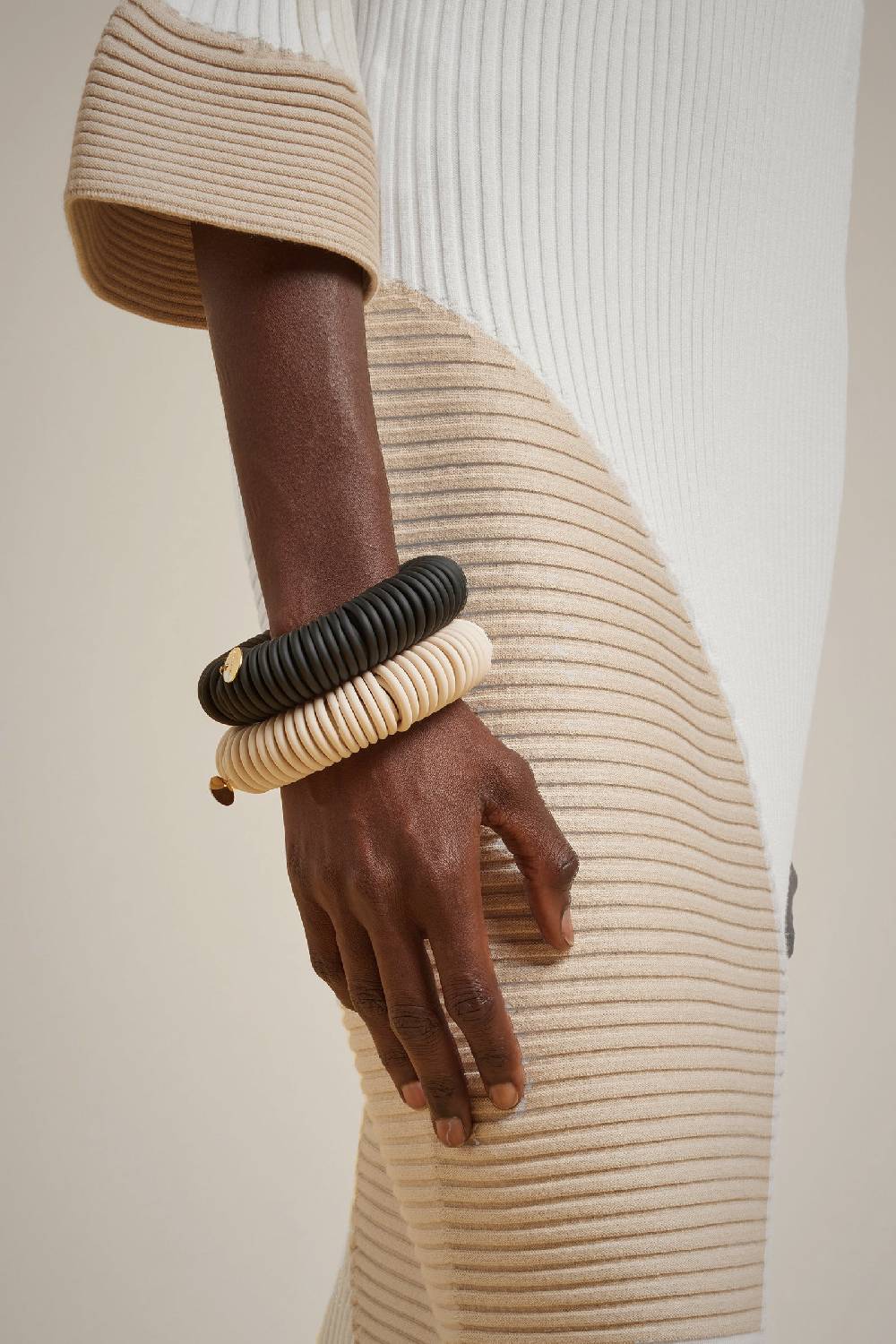 Liviana Conti BRACCIALE A CERCHIO S4AA4SJ35W43-1.NR Vendita