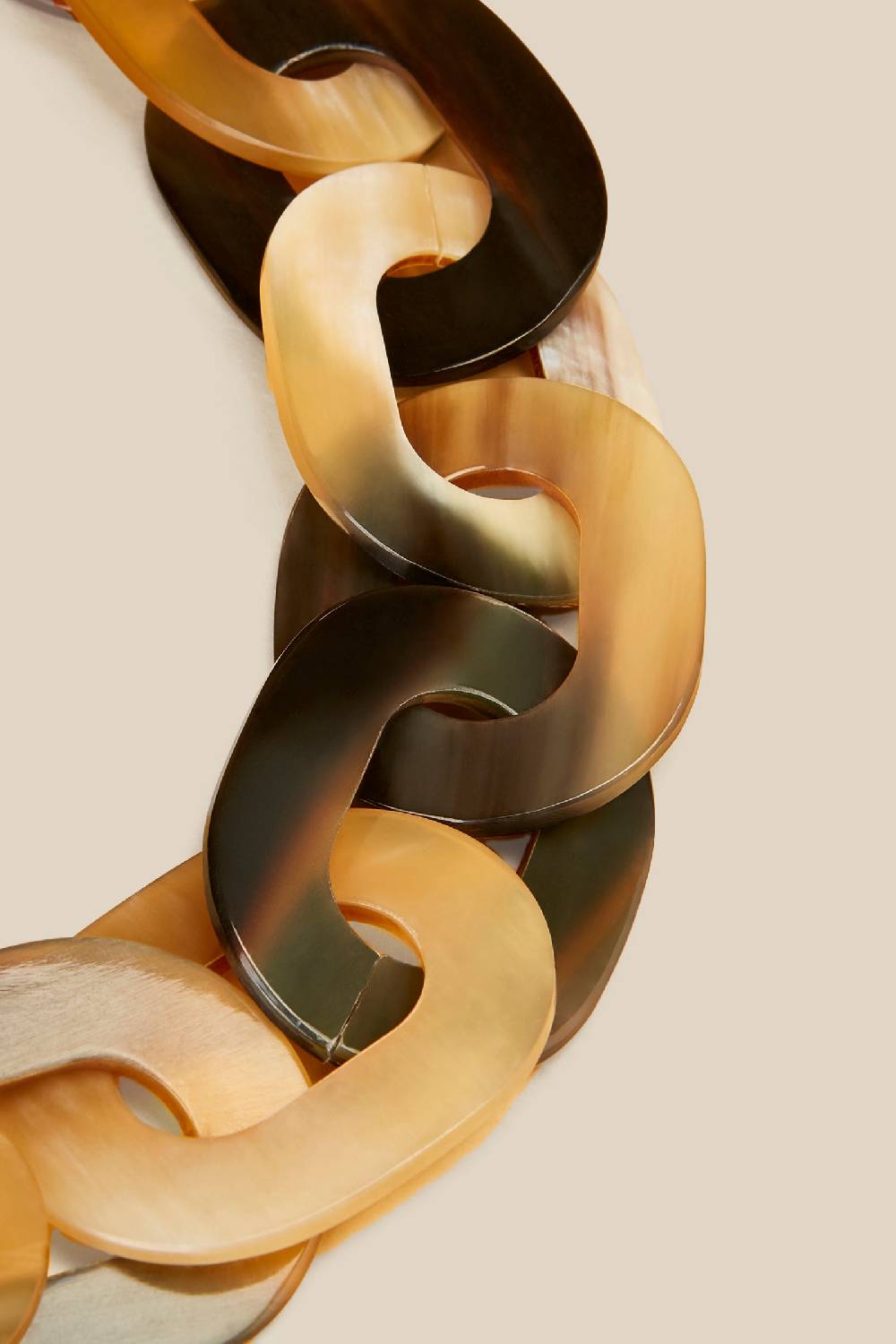 Liviana Conti COLLANA CATENA CORTA S4AA4SJ73HORN1.NR Acquista Ora