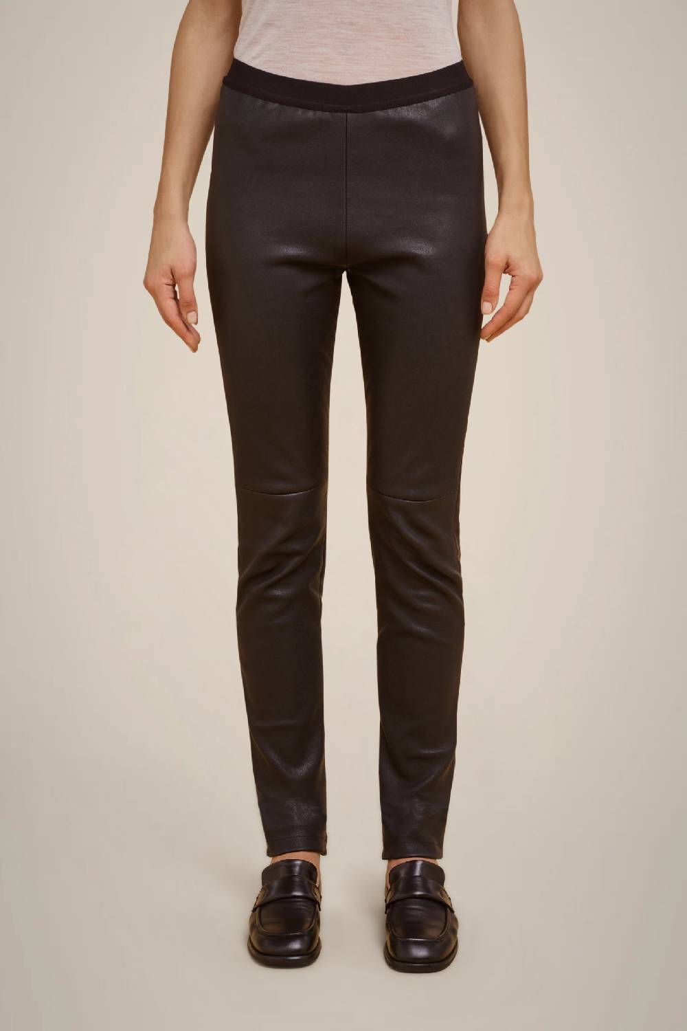 Liviana Conti LEGGINGS IN VERA PELLE W4FF4WX05Y69-0.38 Vendita calda