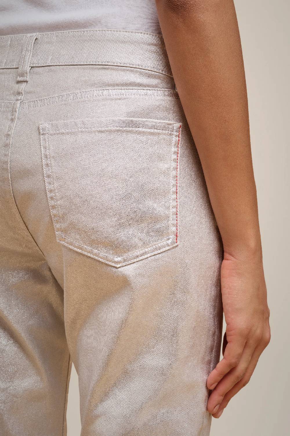 Liviana Conti JEANS FLARE LAMINATO W4FF4WY92Z76-0.26 Offerte esclusive