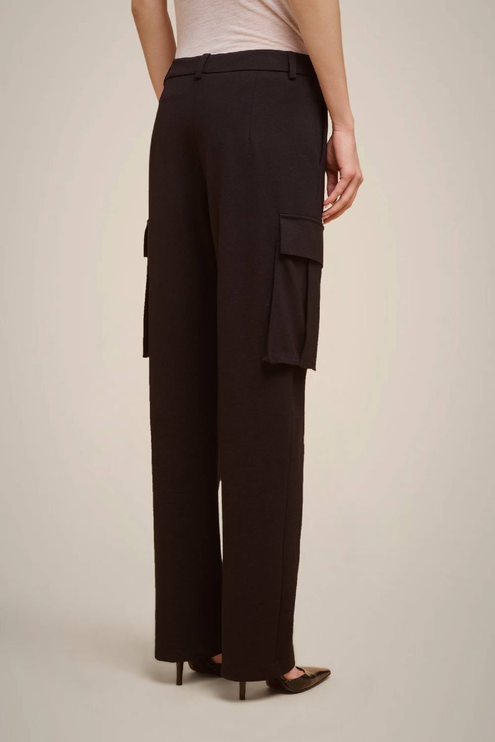Liviana Conti PANTALONE CARGO PUNTO MILANO W4FF4WI39Y69-0.38 Ultimi tre giorni