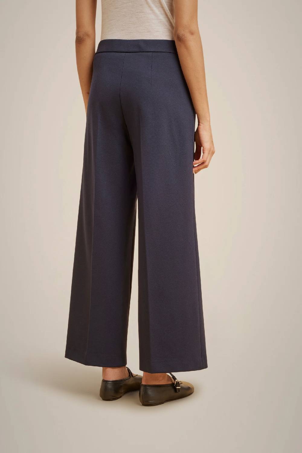 Liviana Conti PANTALONE CROP SVASATO W4LL4WI53N08-0.38 Ultimo giorno