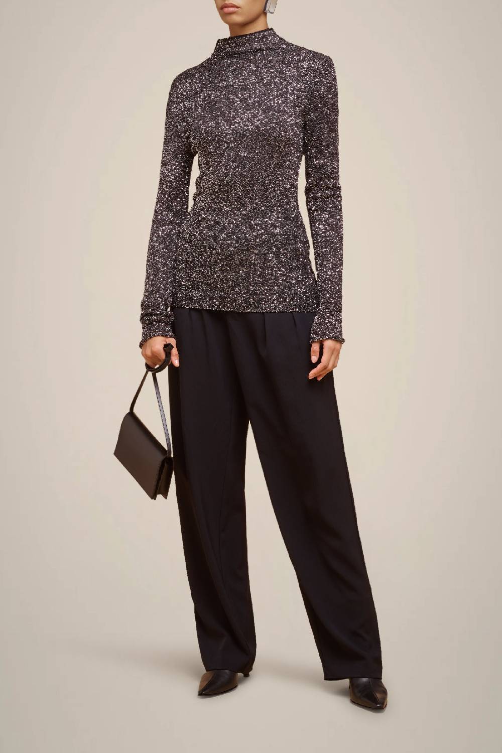 Liviana Conti MAGLIA FULL PAILLETTES W4FF4WG33Y69Z2.XS Limitato a 3 giorni