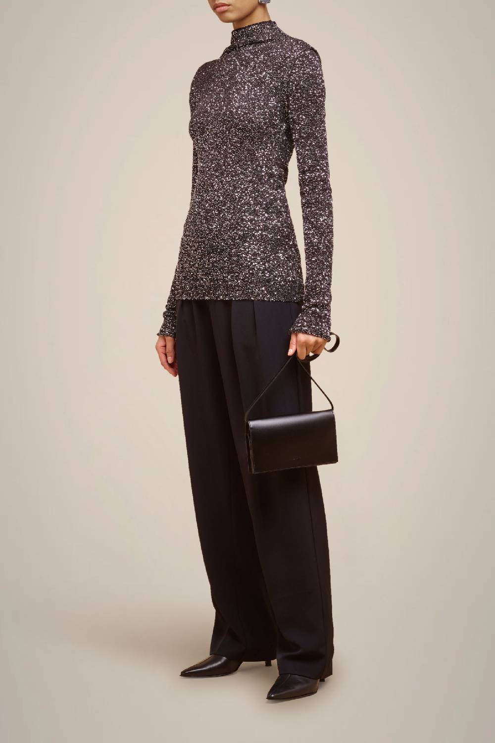 Liviana Conti MAGLIA FULL PAILLETTES W4FF4WG33Y69Z2.XS Limitato a 3 giorni