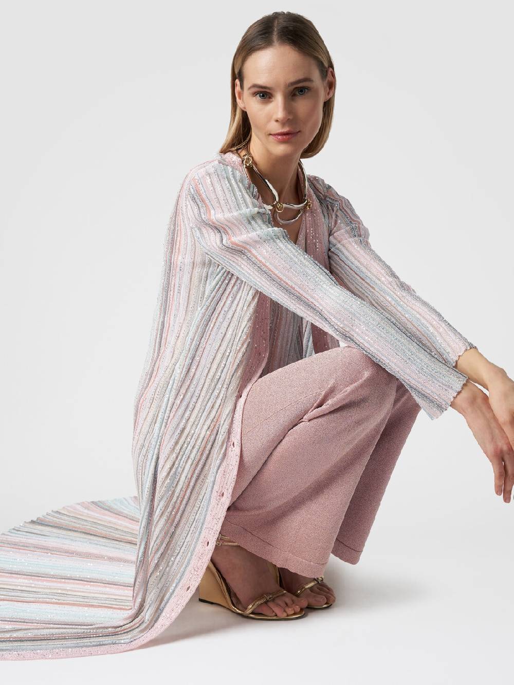 M Missoni Cardigan lungo in maglia con righe verticali e paillettes In Vendita