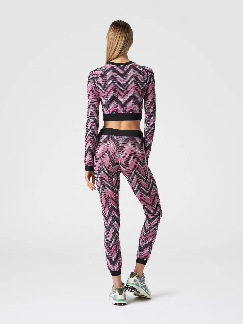 M Missoni Crop top a maniche lunghe in maglia chevron con logo Vendita
