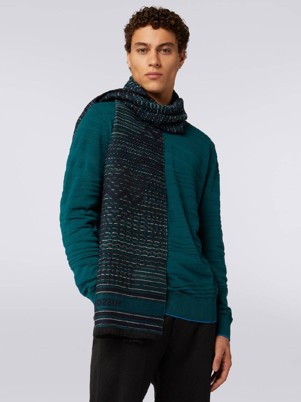 M Missoni Sciarpa in maglia di lana con multi-lavorazione e bordi sfrangiati Offerte