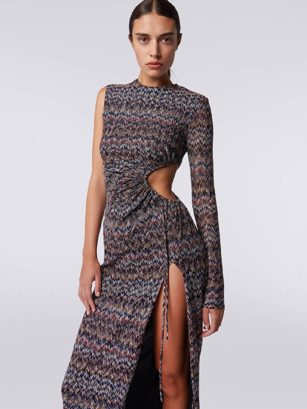 M Missoni Abito lungo monospalla con dettaglio cut-out e spacco Shopping Online
