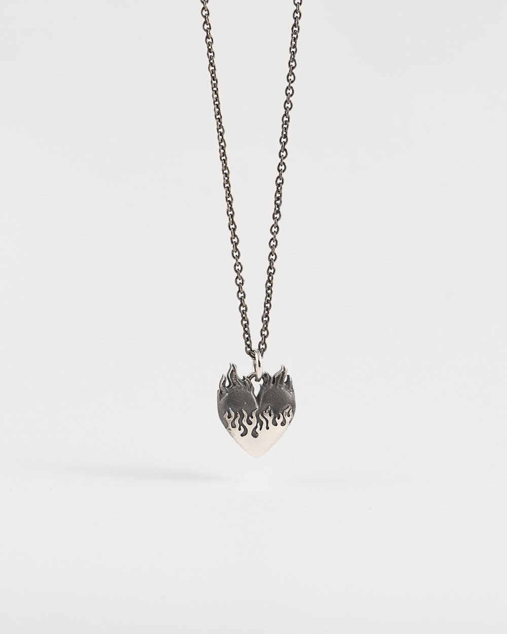 Nove25 CIONDOLO FLAMING HEART Offerta