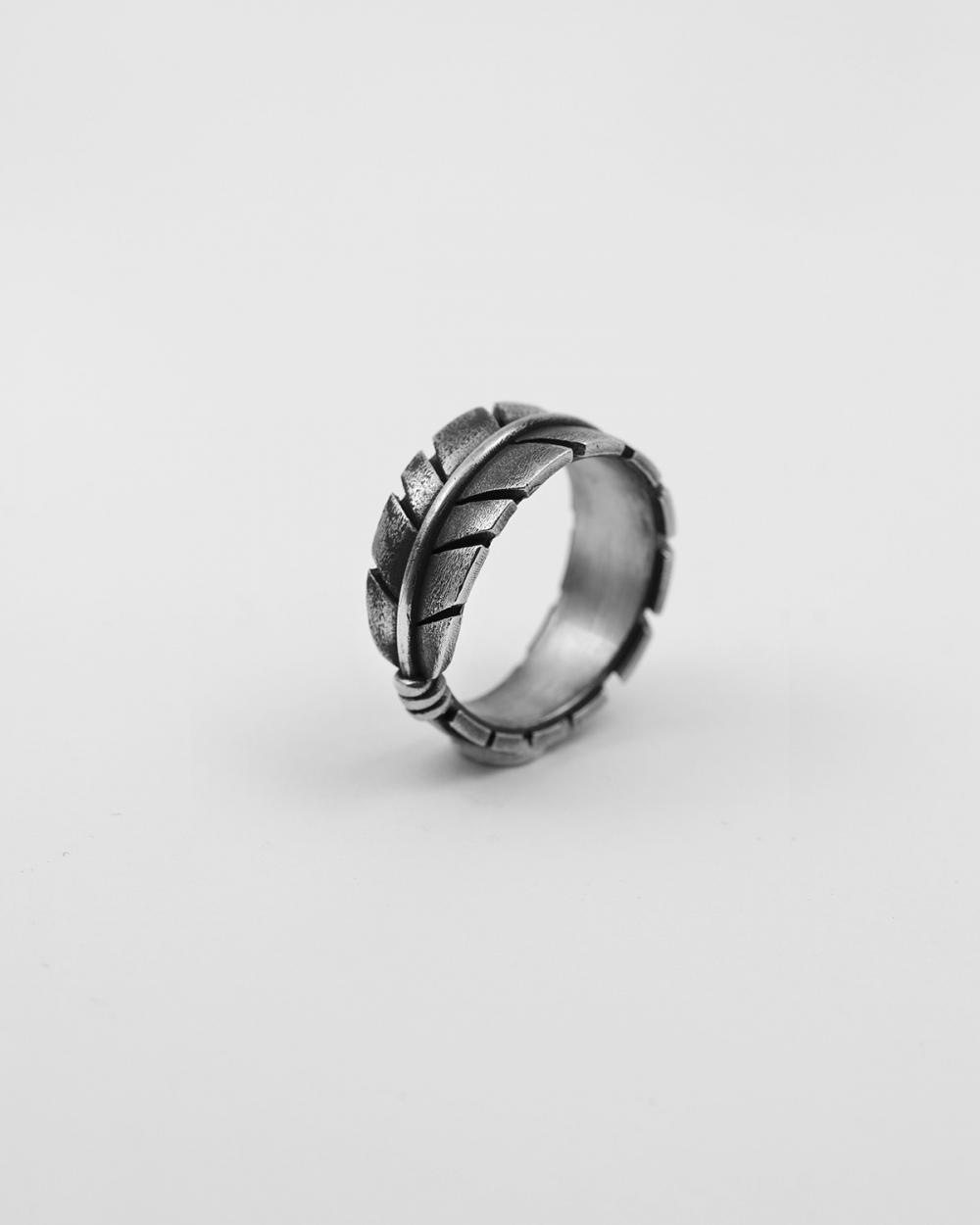 Nove25 ANELLO FASCIA PENNA AQUILA NATIVE Pezzi Unici