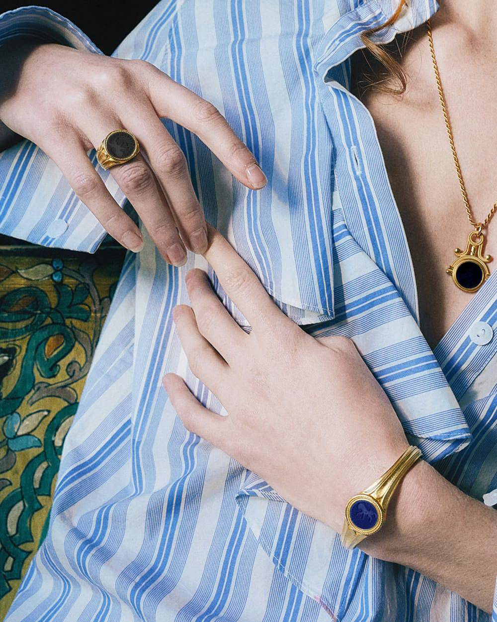 Nove25 BRACCIALE CHEVALIER VIRIBUS ET ANIMO LAPIS ORO GIALLO Consegna Veloce