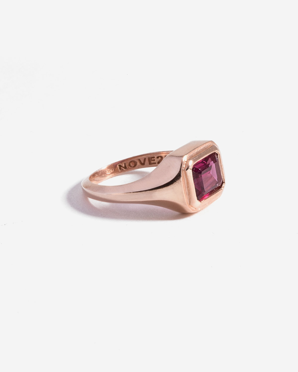 Nove25 ANELLO CHEVALIER PINK PUNCH PLACCATO ORO ROSA Fino al 50% di sconto