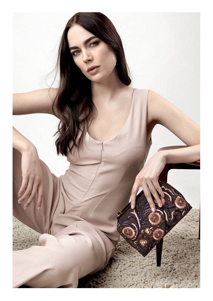 Ottaviani Clutch con ricami,cristalli,perline e strass Hotsell