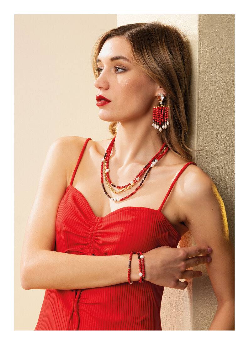 Ottaviani Orecchini dorati con cristalli perline e perle Fino al 65% di sconto