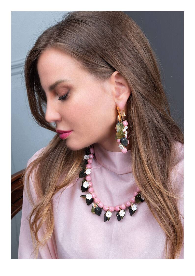Ottaviani Collana con perline di vetro fiori in resina Super sconto