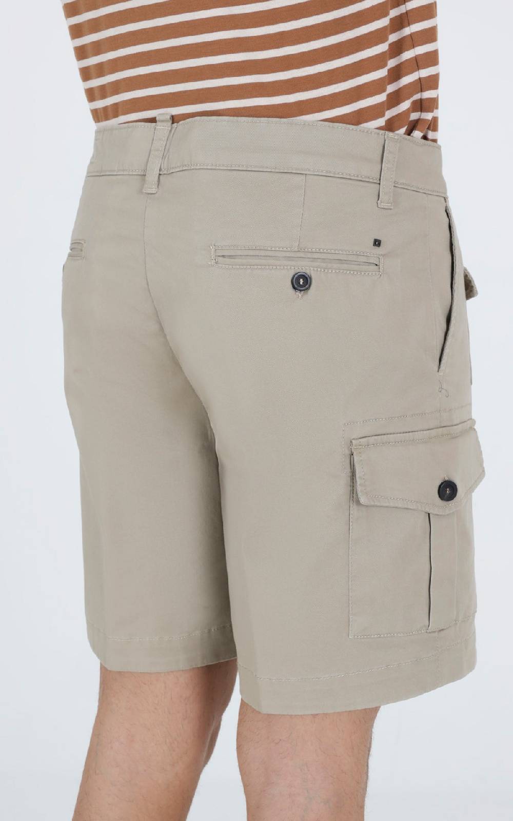 Outfit Italy Bermuda in gabardina con tasconi Italy