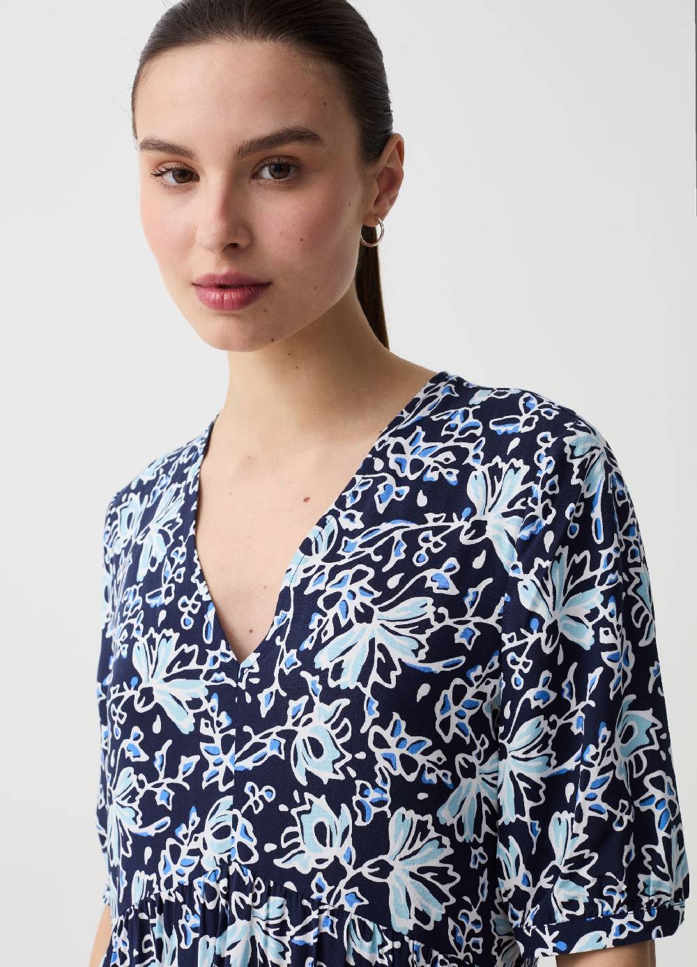 Ovs Vestito corto a balze con scollo a V Soddisfazione Garantita