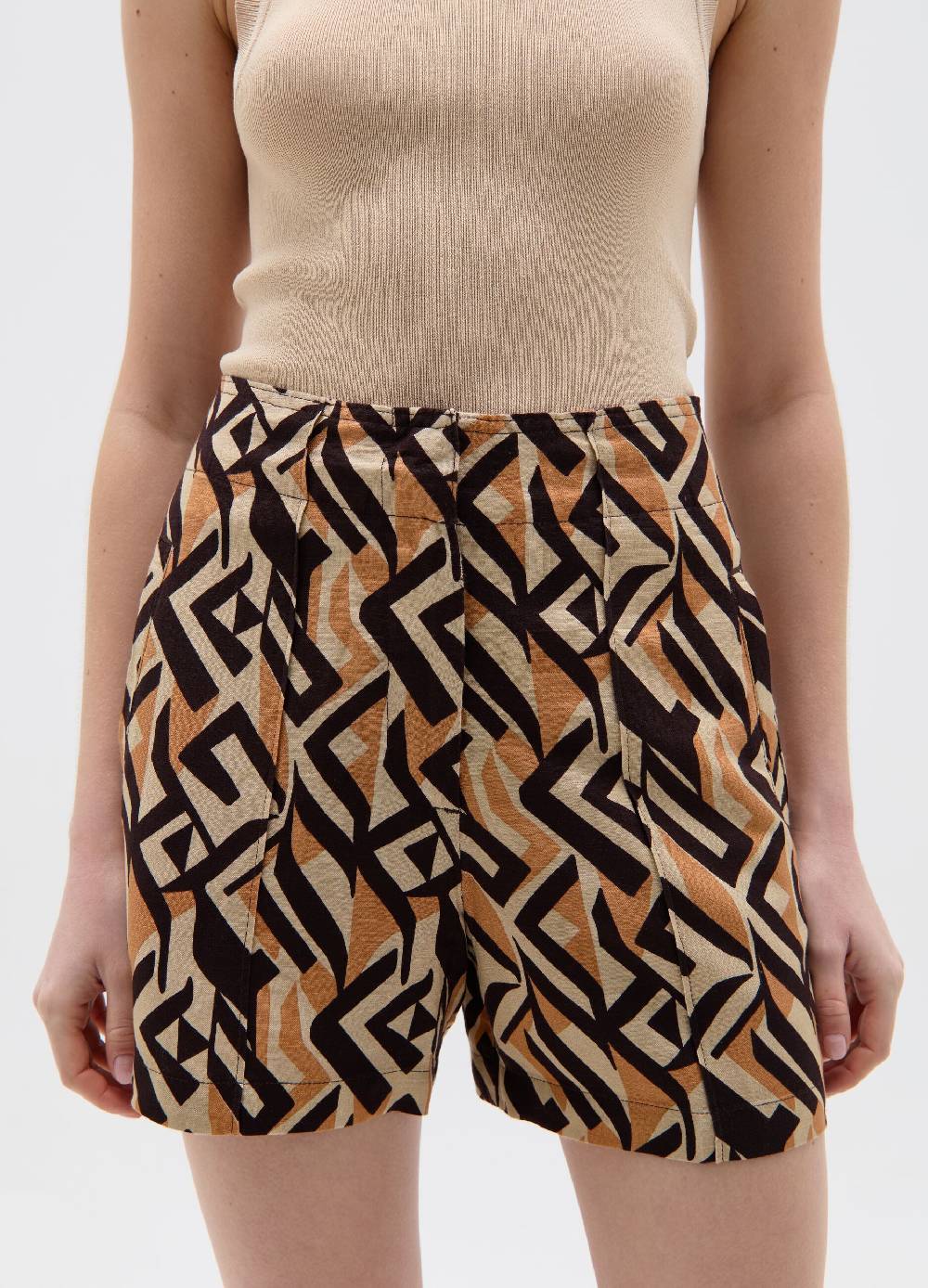 Ovs Shorts in lino e viscosa con pinces Sconto