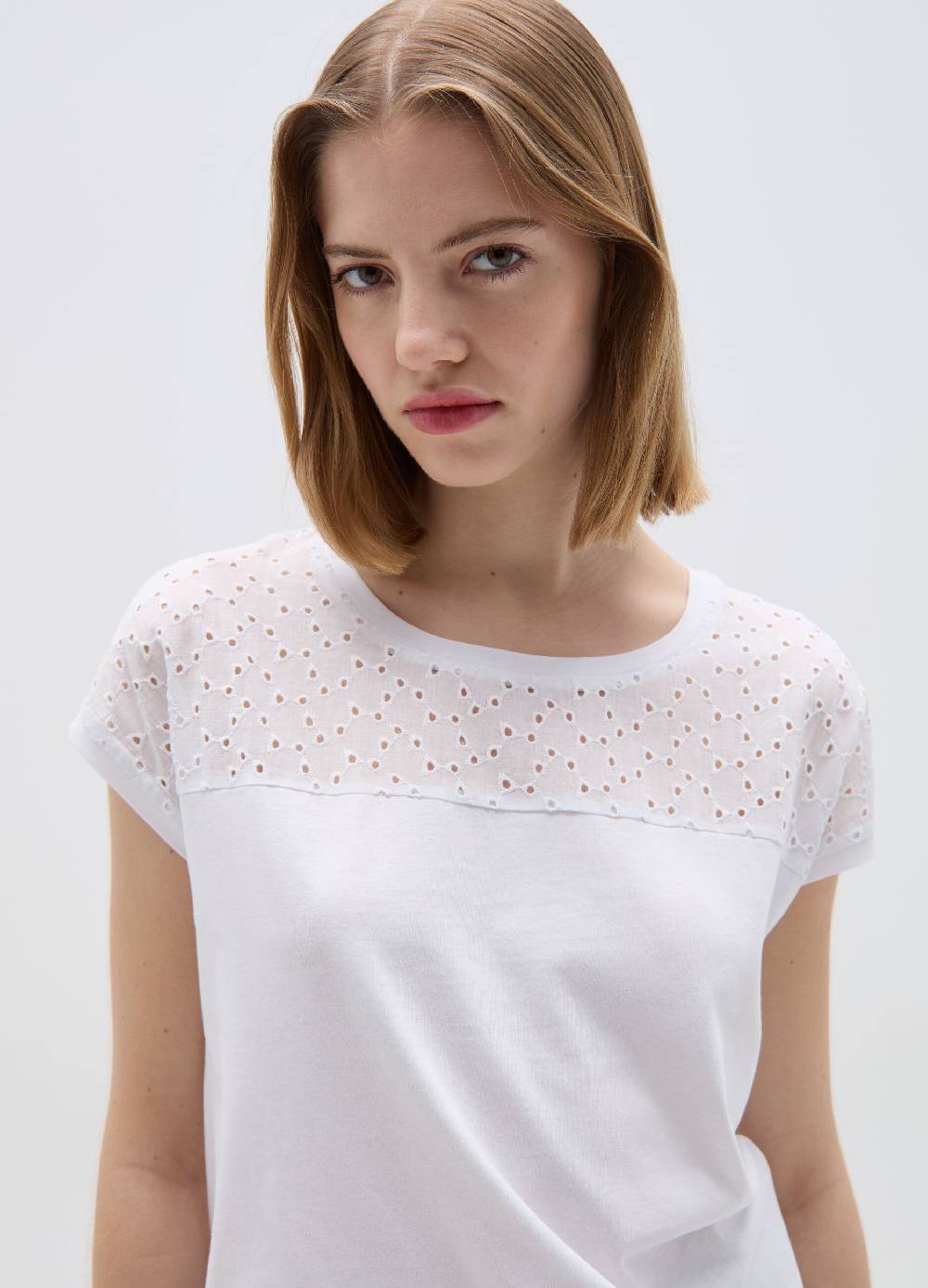Ovs T-shirt in cotone con sangallo Acquista Ora