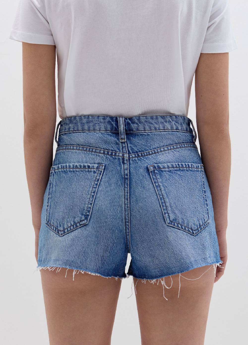 Ovs Shorts in denim con strappi e abrasioni Consegna Veloce
