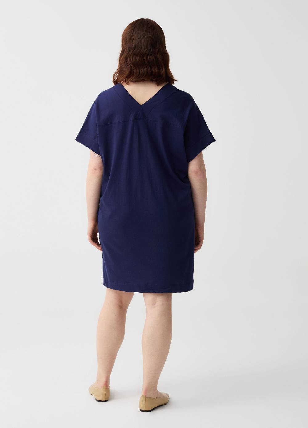 Ovs Abito Essential corto in jersey con scollo a V Curvy 2025